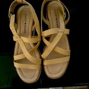 Size 9 LUCKY BRAND SANDALS